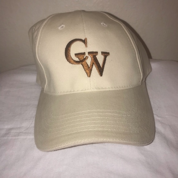 Me s Cream Colored CW Baseball Cap - Picture 1 of 4
